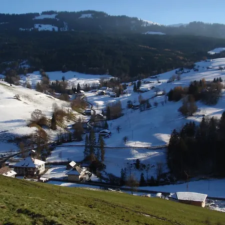 Schulhaus Hirschmatt Apartment Guggisberg
